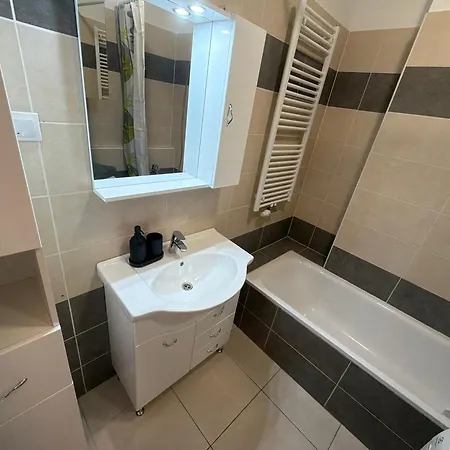 Corvin Deluxe With 2 Bedrooms * Boedapest